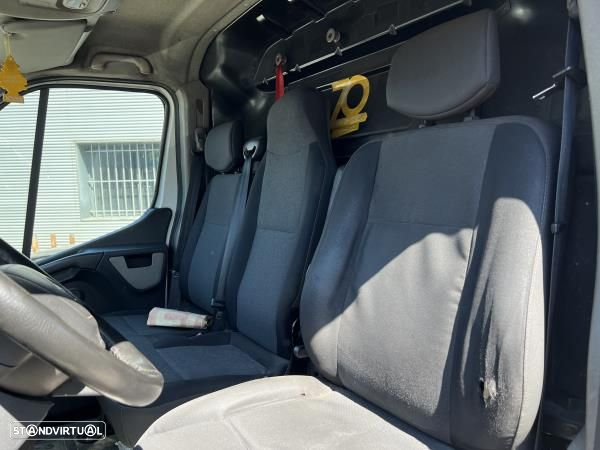 Para Peças Renault Master Iii Caixa (Fv) - 10