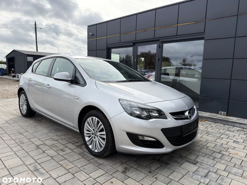 Opel Astra 1.6 Cosmo - 17