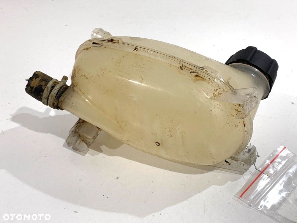 ZBIORNIK WYRÓWNAWCZY PŁYNU CHŁODZĄCEGO  RENAULT CAPTUR II 2020 - 2022 1.0 TCe 90 ECO-G (HFM6) 67 - 2