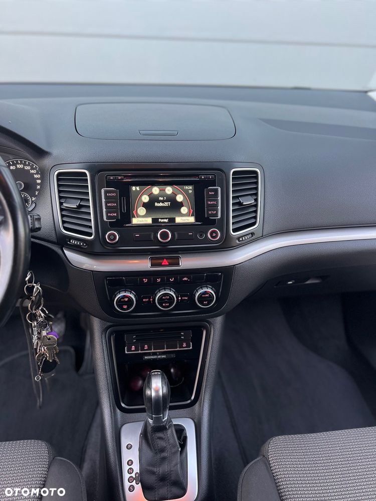 Volkswagen Sharan - 6