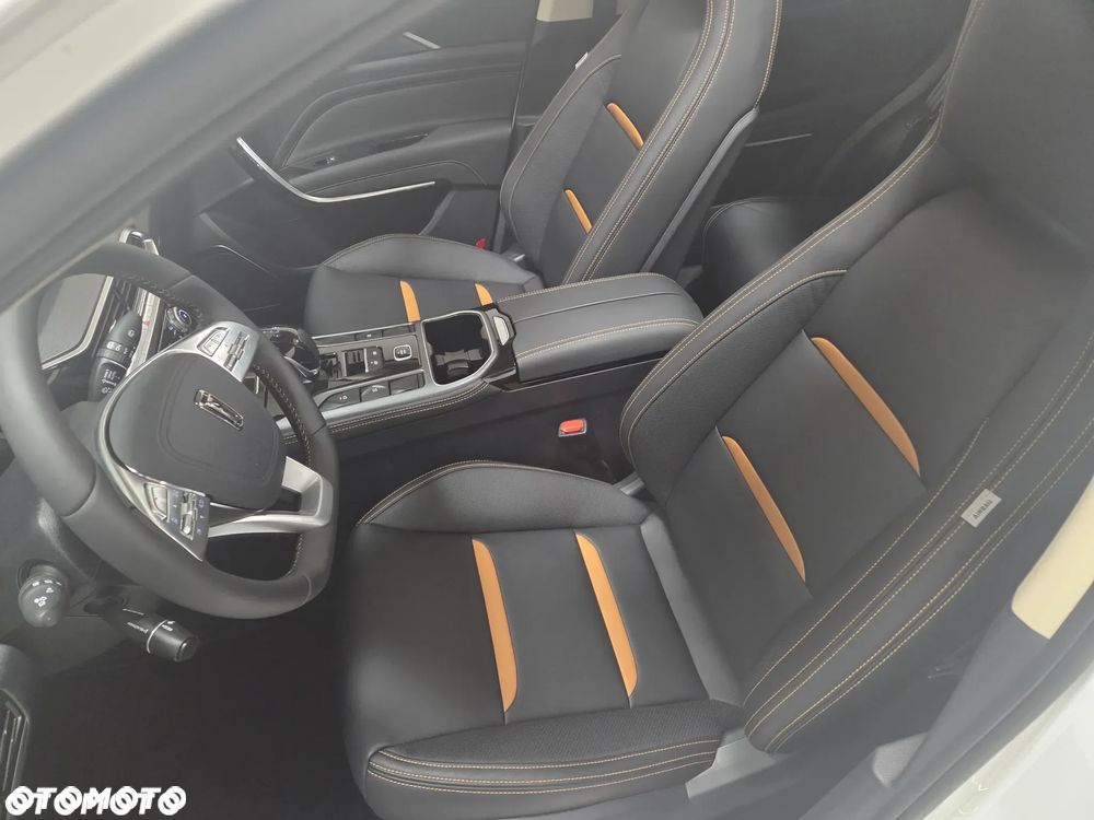 Bestune T77 1.5T Elegance DCT - 23