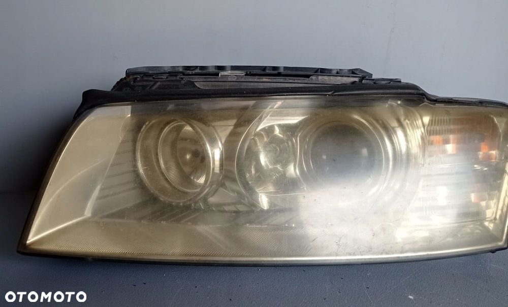 AUDI A8 D3 04R LAMPA LEWY PRZÓD XENON EU - 2