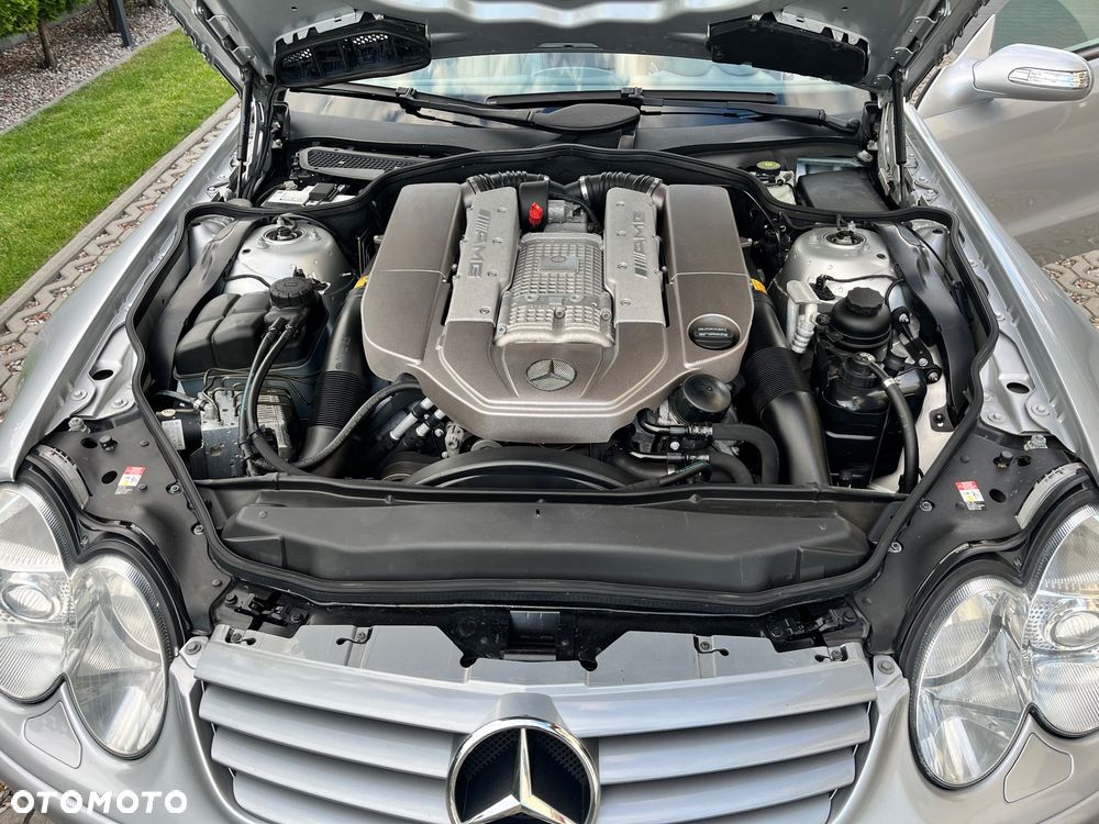 Mercedes-Benz SL 55 AMG - 16