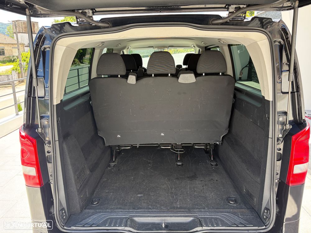 Mercedes-Benz Vito Tourer Extra-Longa Aut. PRO - 25