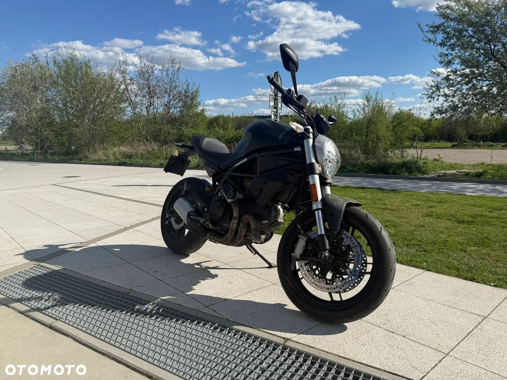 Ducati Monster - 4