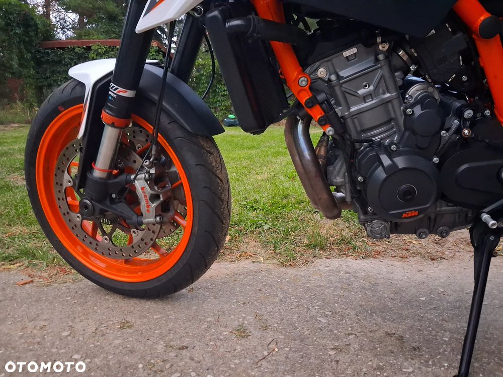 KTM DUKE 890 - 16
