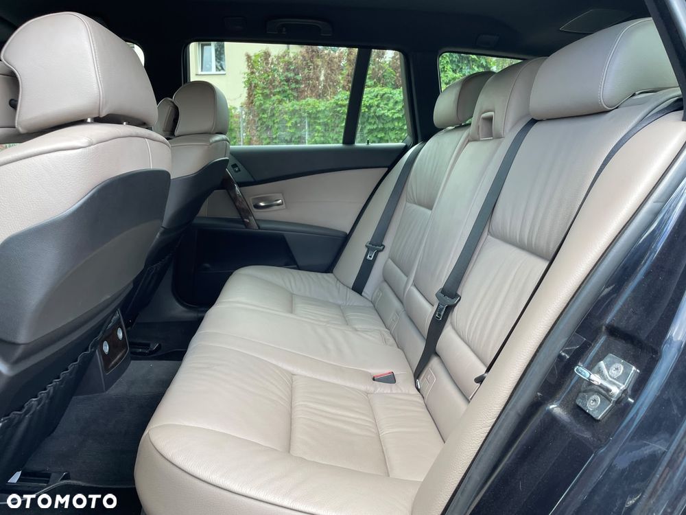 BMW Seria 5 - 11
