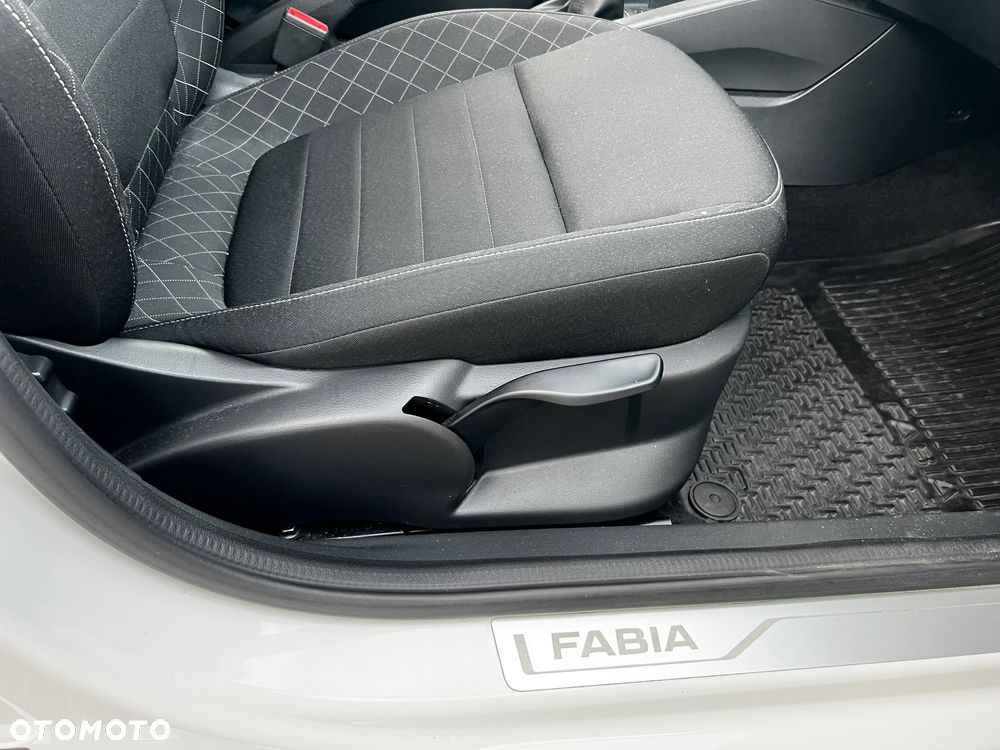 Skoda Fabia 1.2 TSI Style - 10