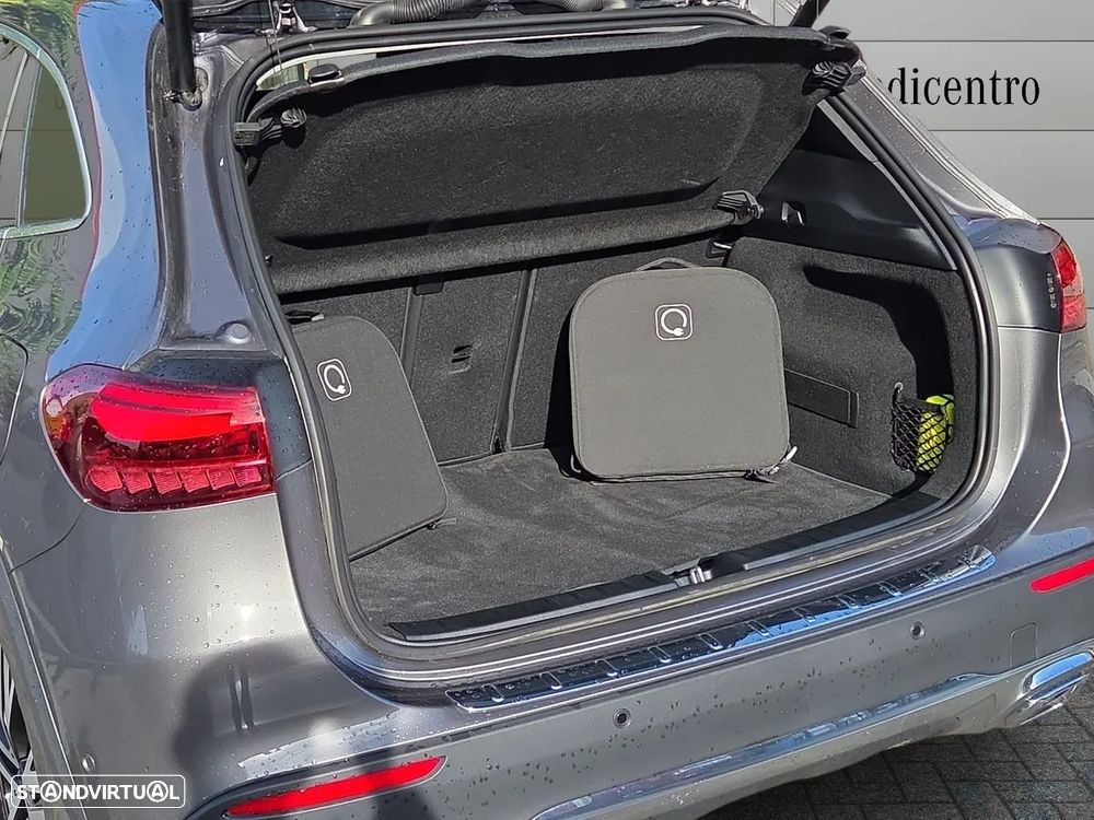 Mercedes-Benz GLA 250 e Progressive - 26