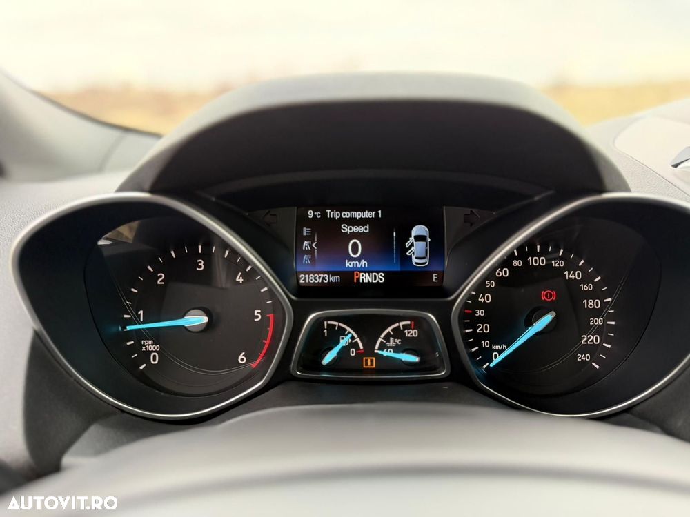 FORD Kuga 2019 — imagine 10