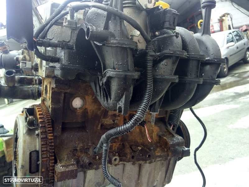 MOTOR COMPLETO DACIA SANDERO 2012 - 1