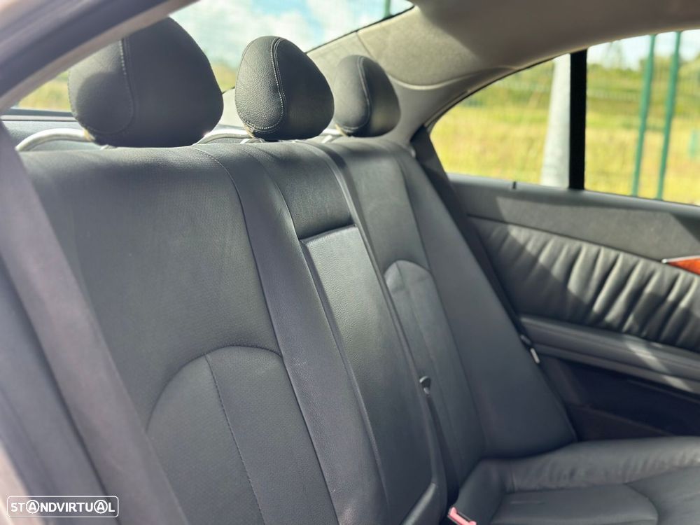 Mercedes-Benz E 270 CDi Elegance - 24