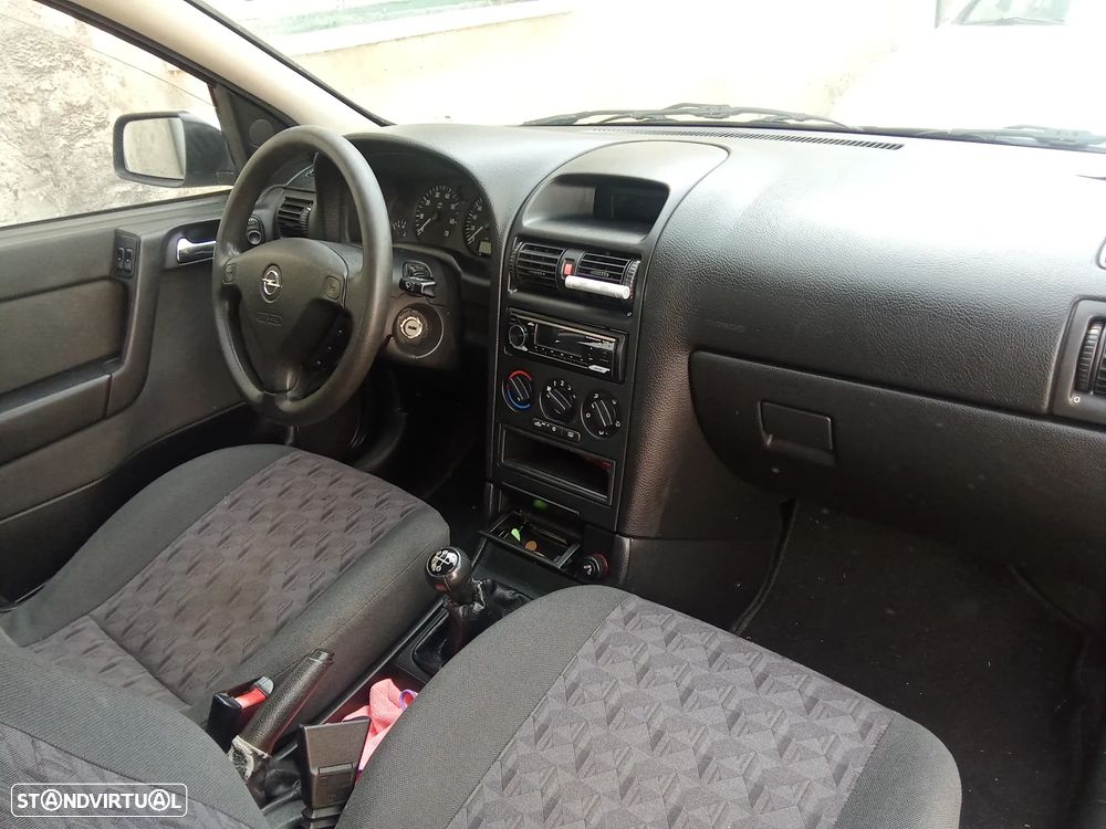 Opel Astra - 9