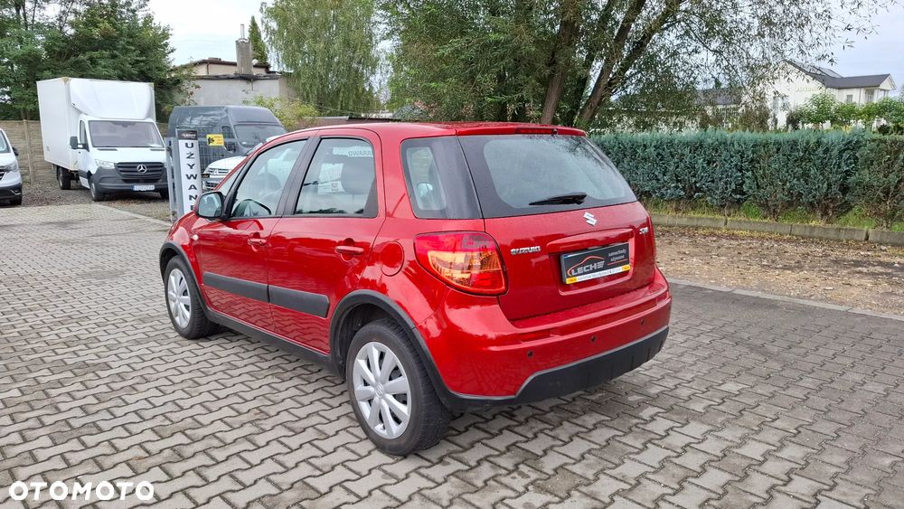Suzuki SX4 1.5 - 19