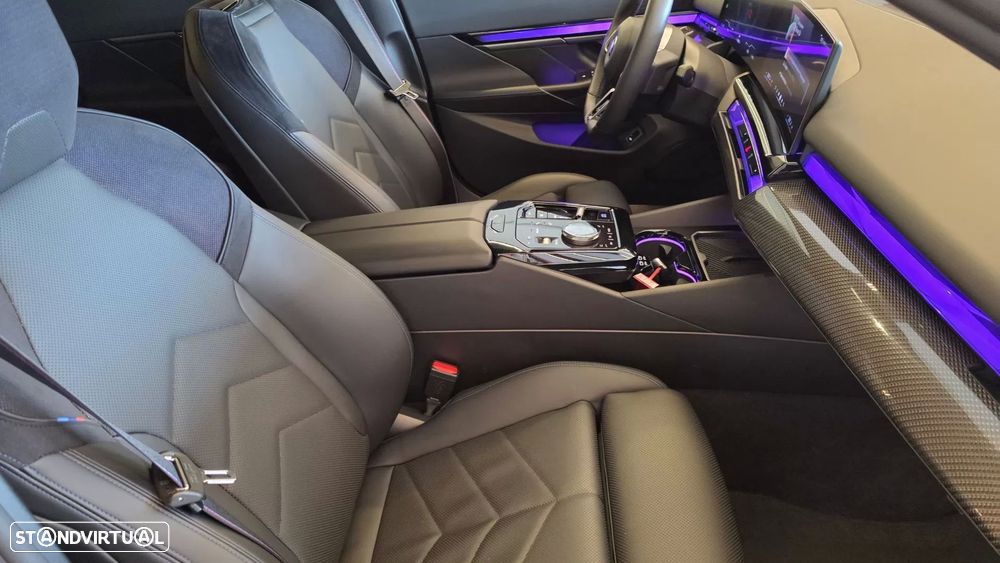BMW i5 eDrive40 Pack Desportivo M Pro - 51