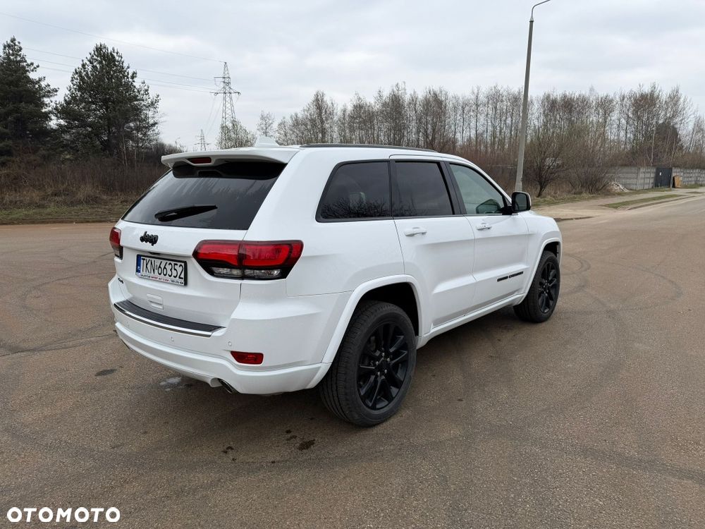 Jeep Grand Cherokee - 2