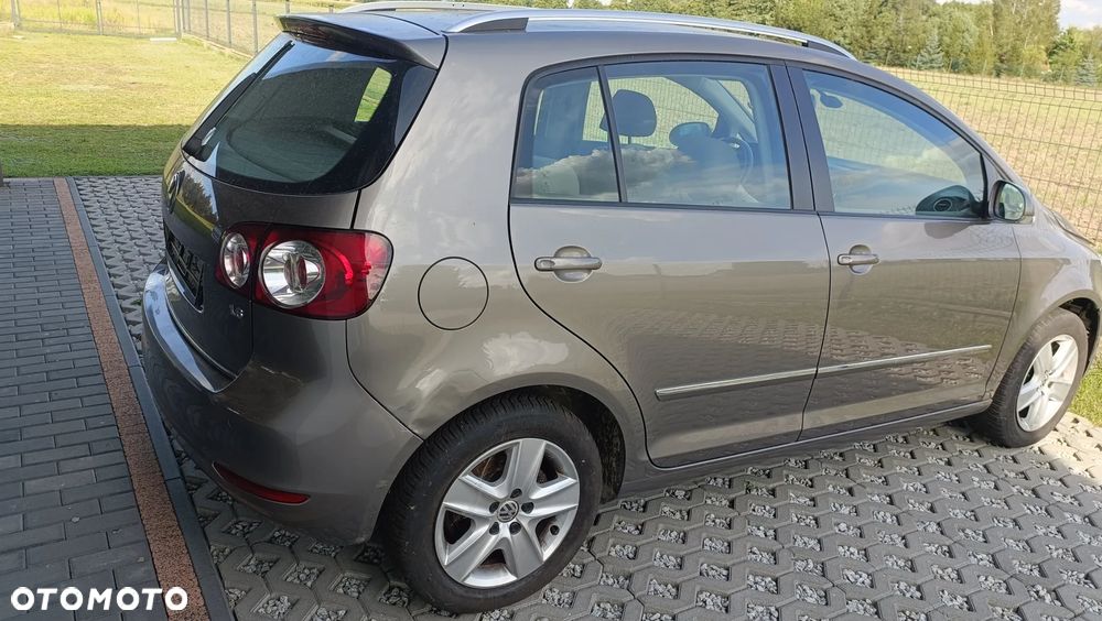 Volkswagen Golf Plus 1.6 Comfortline - 4