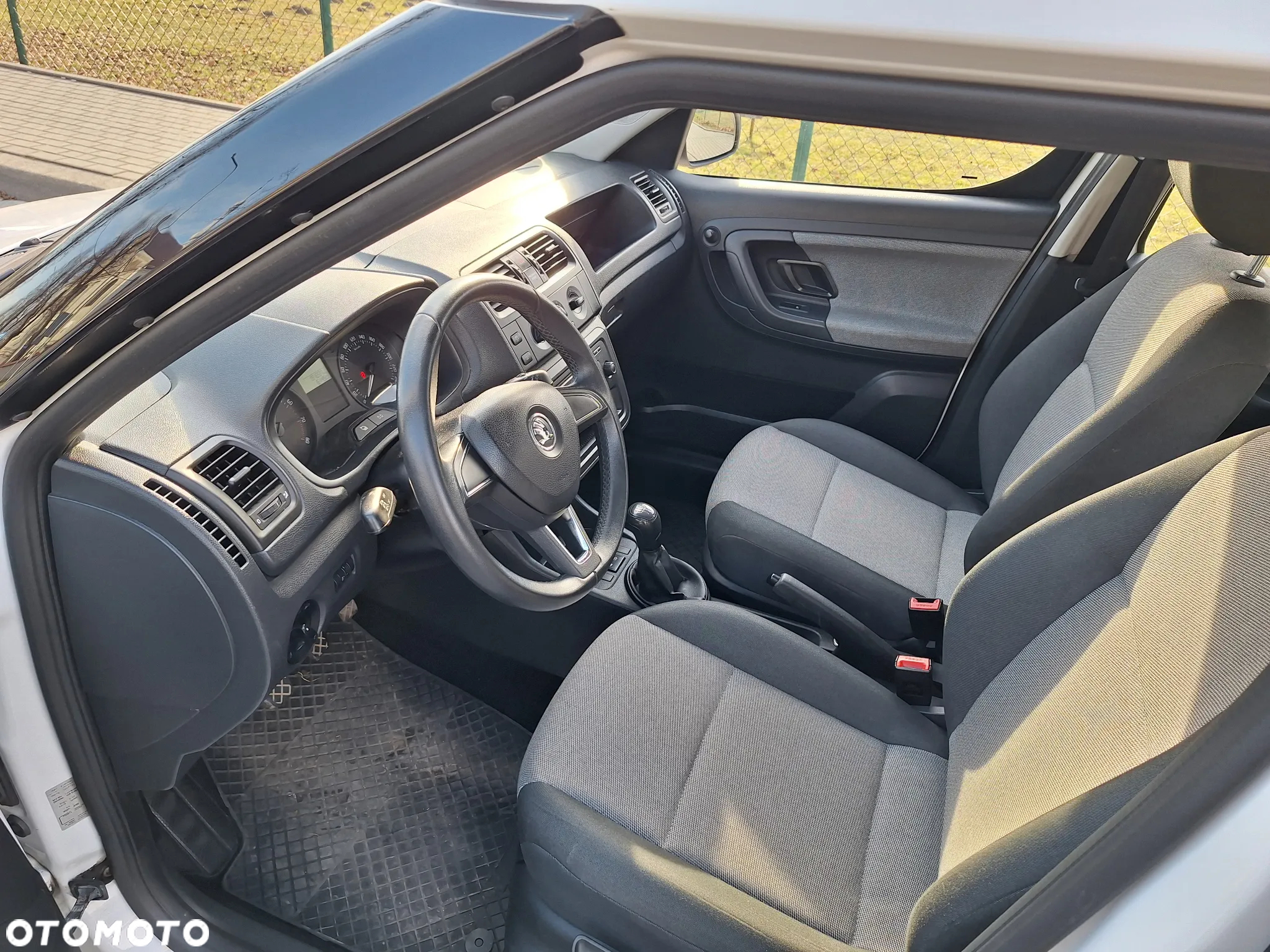 Skoda Roomster 1.2 12V HTP - 6