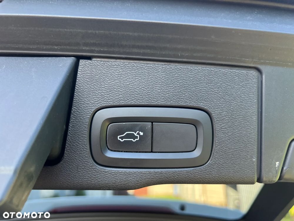 Volvo XC 60 D4 AWD Inscription - 23