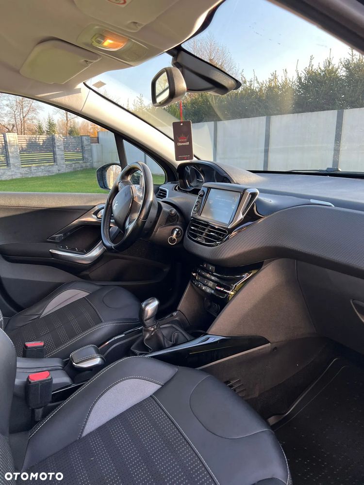 Peugeot 2008 1.2 Pure Tech Crossway S&S - 14