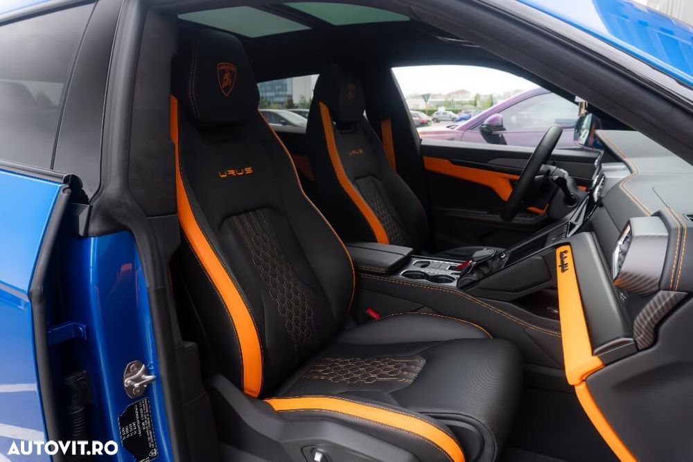 Lamborghini URUS - 31