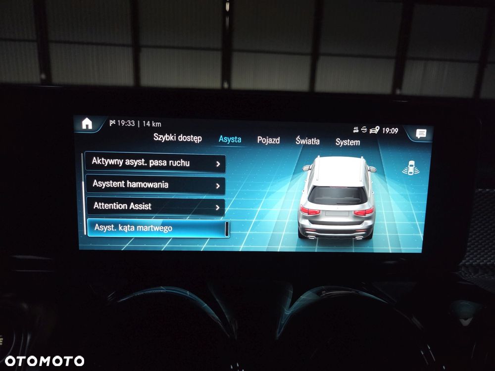 Mercedes-Benz GLB 200 d 8G-DCT Progressive - 35