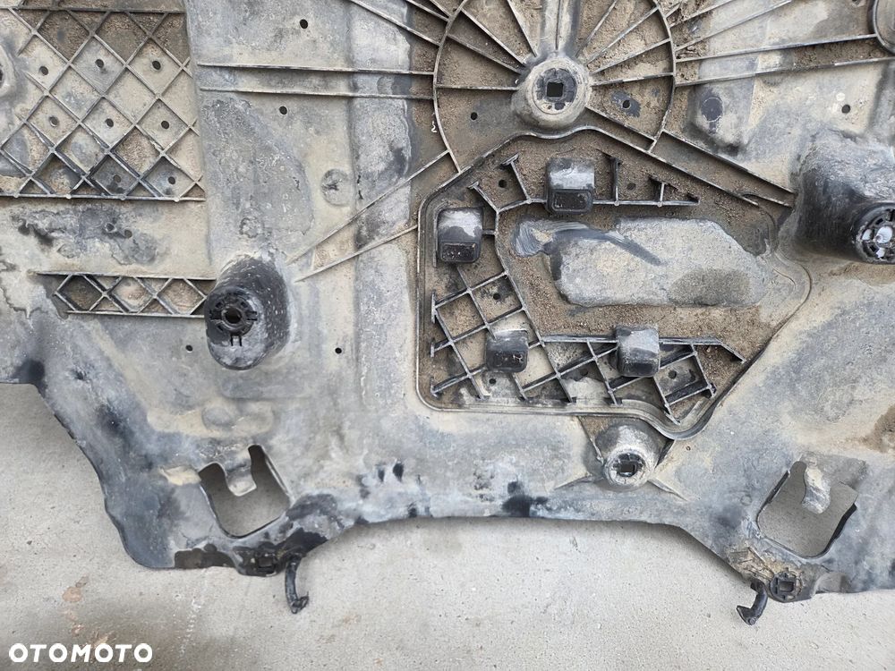 Osłona pod silnik Peugeot 208 II Elektryk - 13