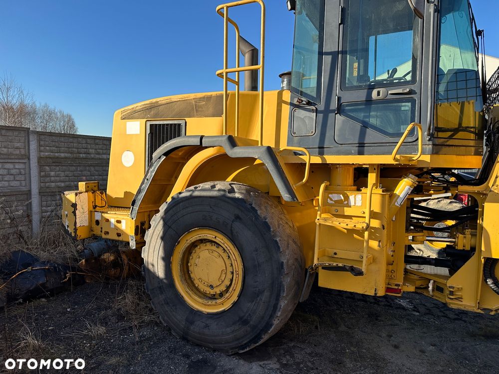 Liu Gong CLG862 lll Cat Liebherr JCB - 10