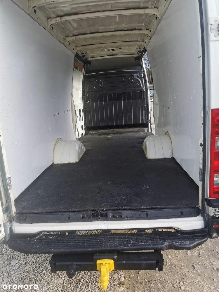 Iveco Daily 35C15 blaszak 3.0-150KM blizniak L3H3 długi Hak - 11