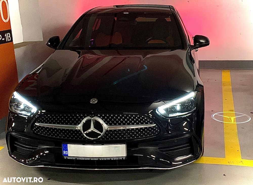 Mercedes-Benz C 300 MHEV - 12