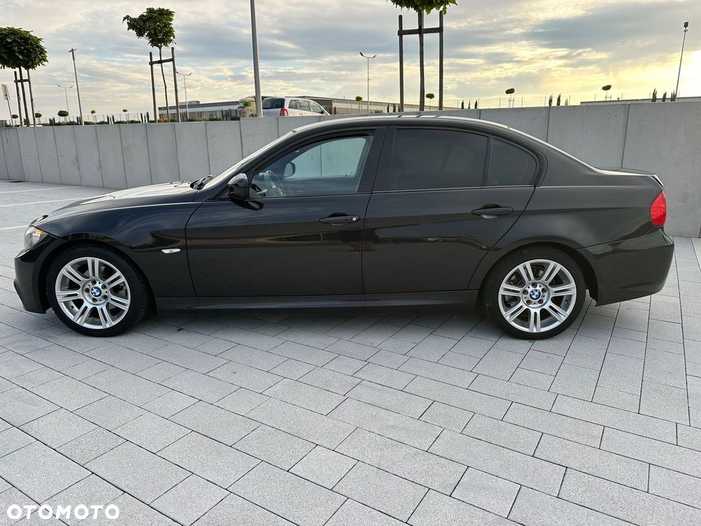 BMW Seria 3 320d DPF Blue Performance Edition Sport - 2