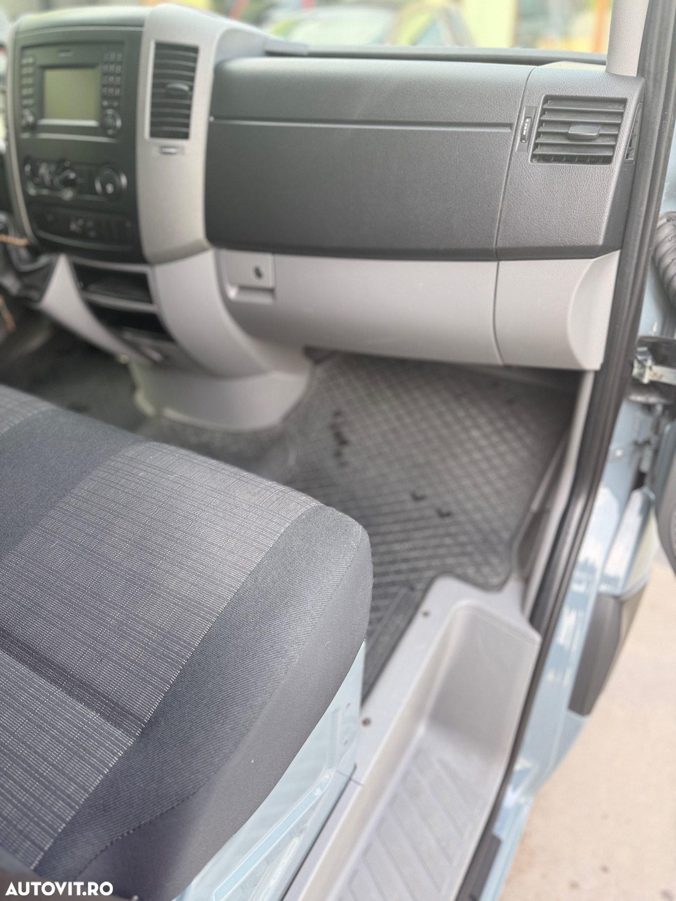 Mercedes-Benz Sprinter - 7