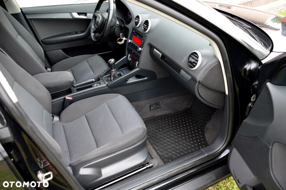 Audi A3 Sportback 1.6 TDI Attraction - 20
