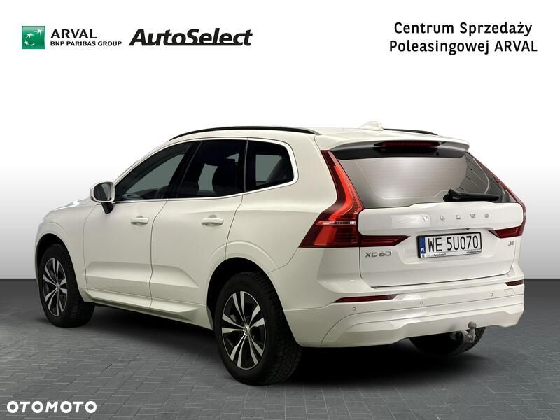 Volvo XC 60 B4 B Momentum Pro - 3