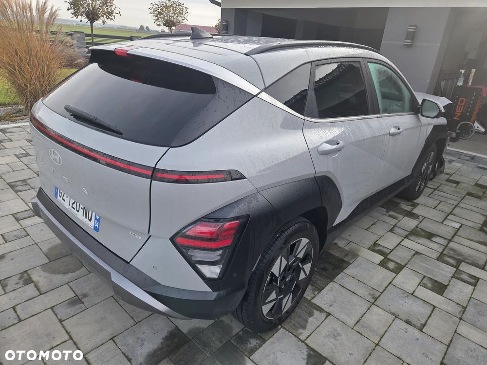 Hyundai Kona Hybrid Prime - 2