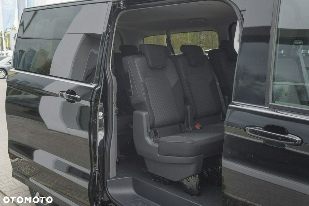 Volkswagen Caravelle - 27