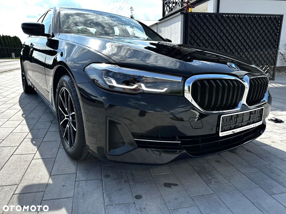 BMW Seria 5 520d Sport Line sport - 4