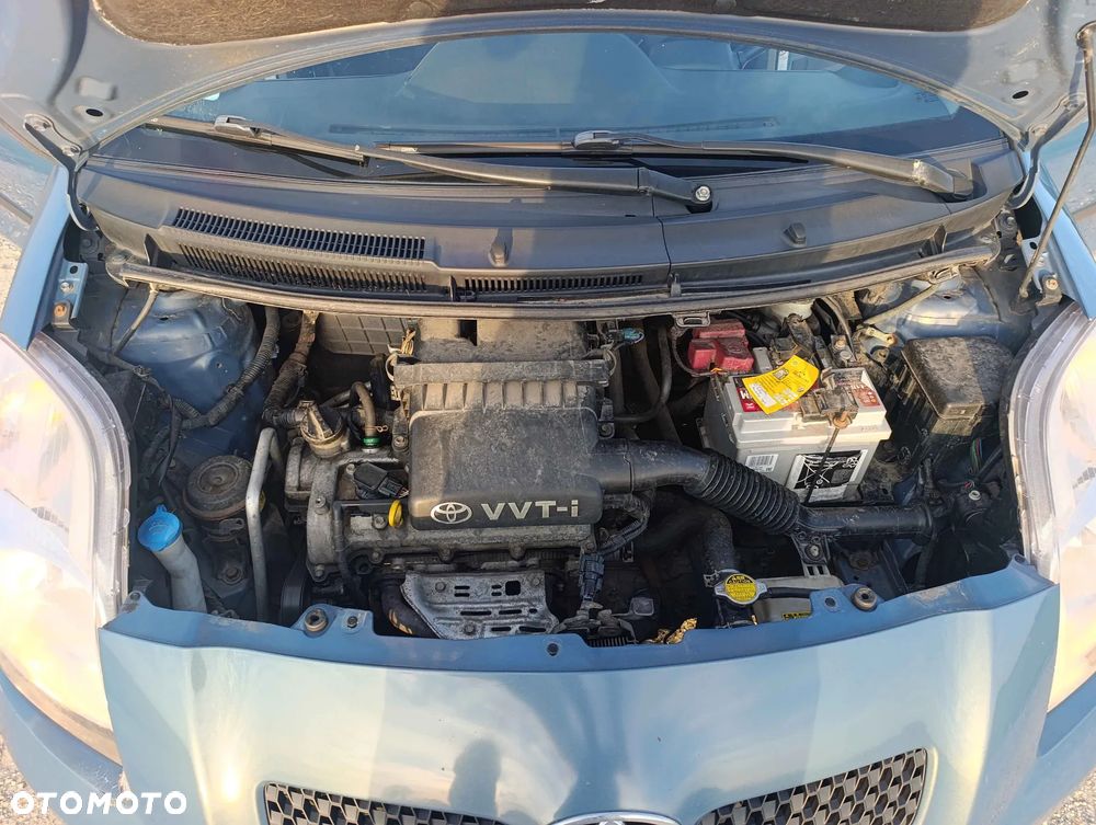 Toyota Yaris 1.3 VVT-i Luna - 14