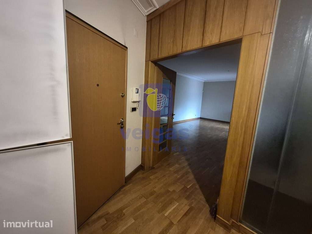 Apartamento T2 em Condomínio Privado com Piscina – Vila Franca de Xira - Grande imagem: 5/35