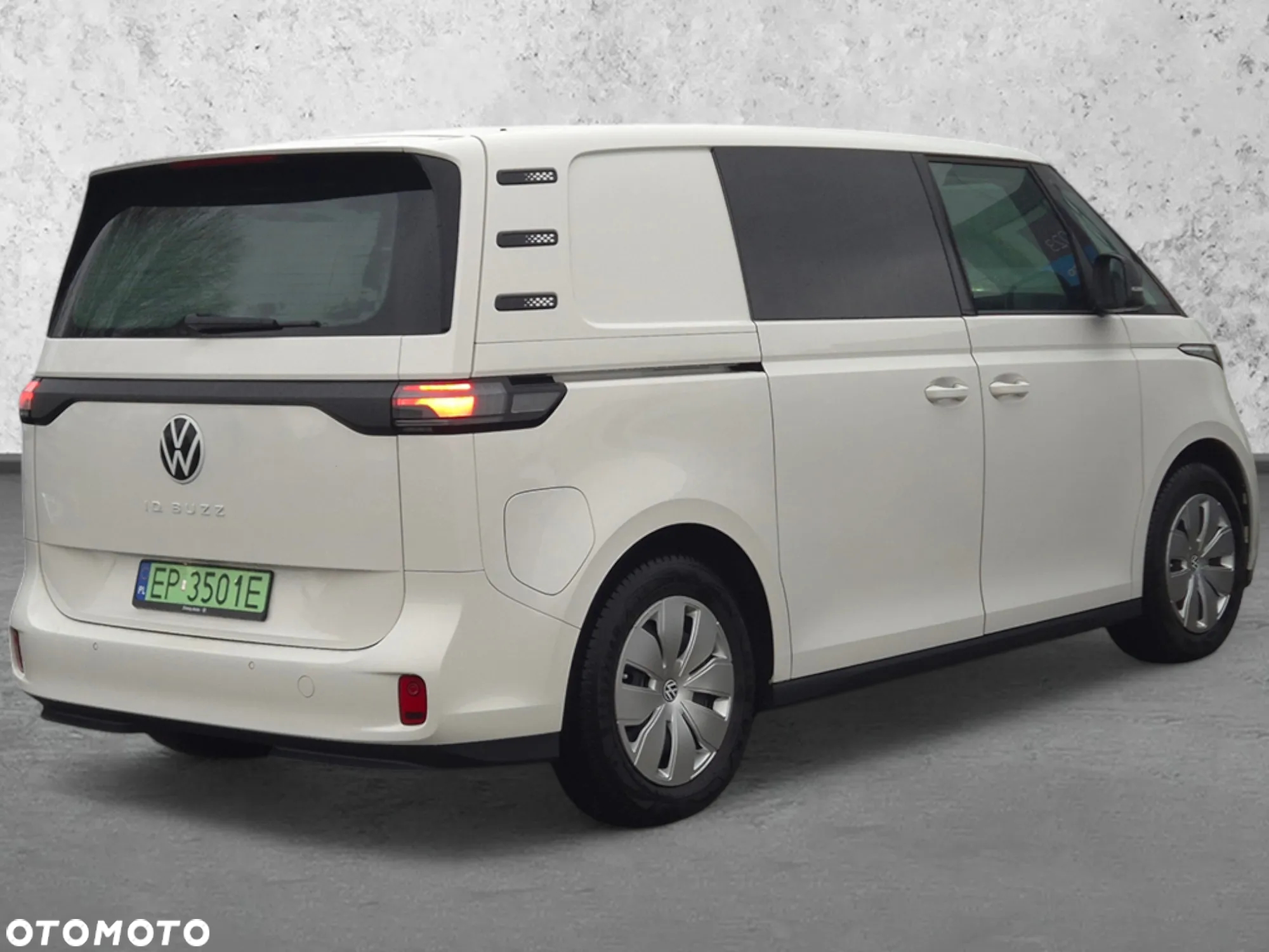 Volkswagen ID.Buzz - 6
