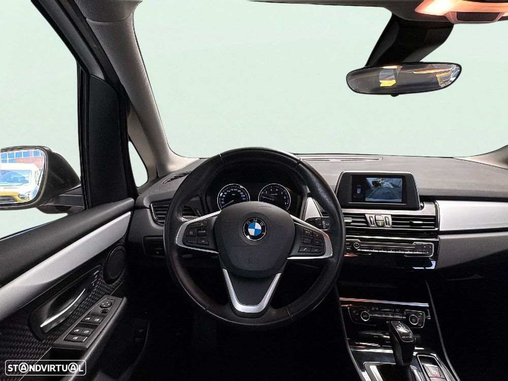 BMW 225xe Active Tourer Advantage - 12