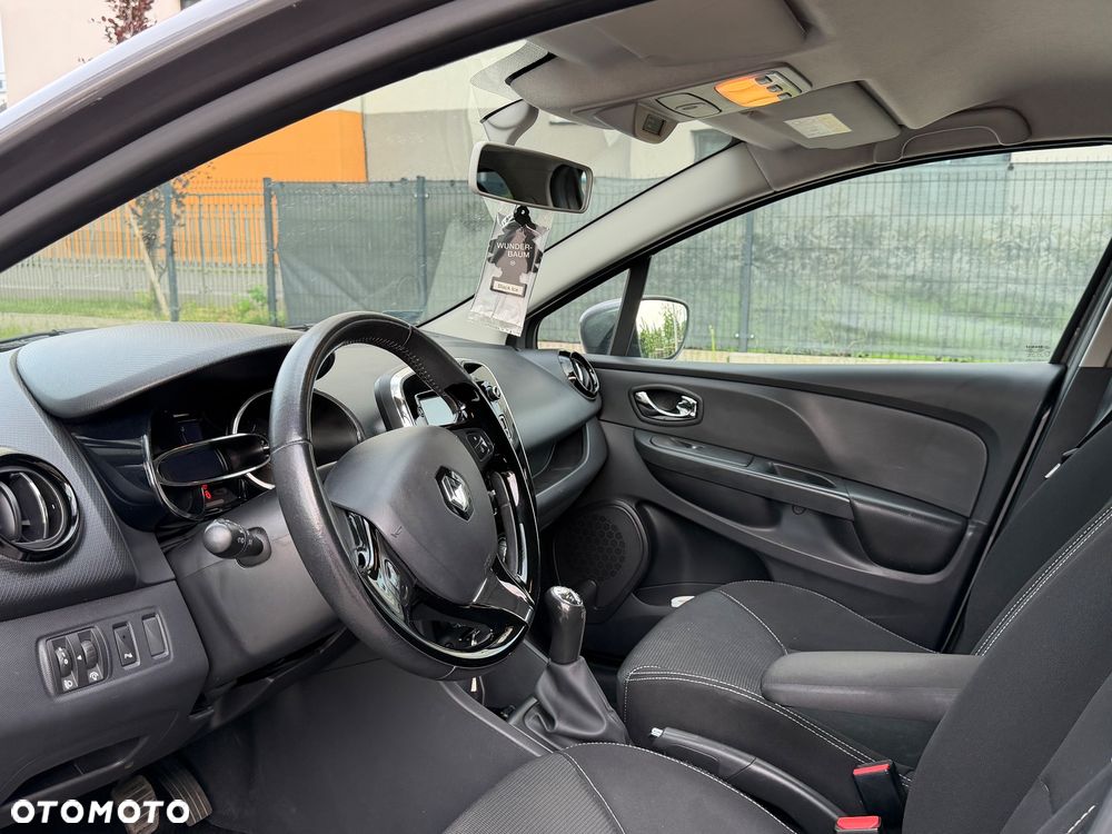 Renault Clio 1.2 16V Life - 15