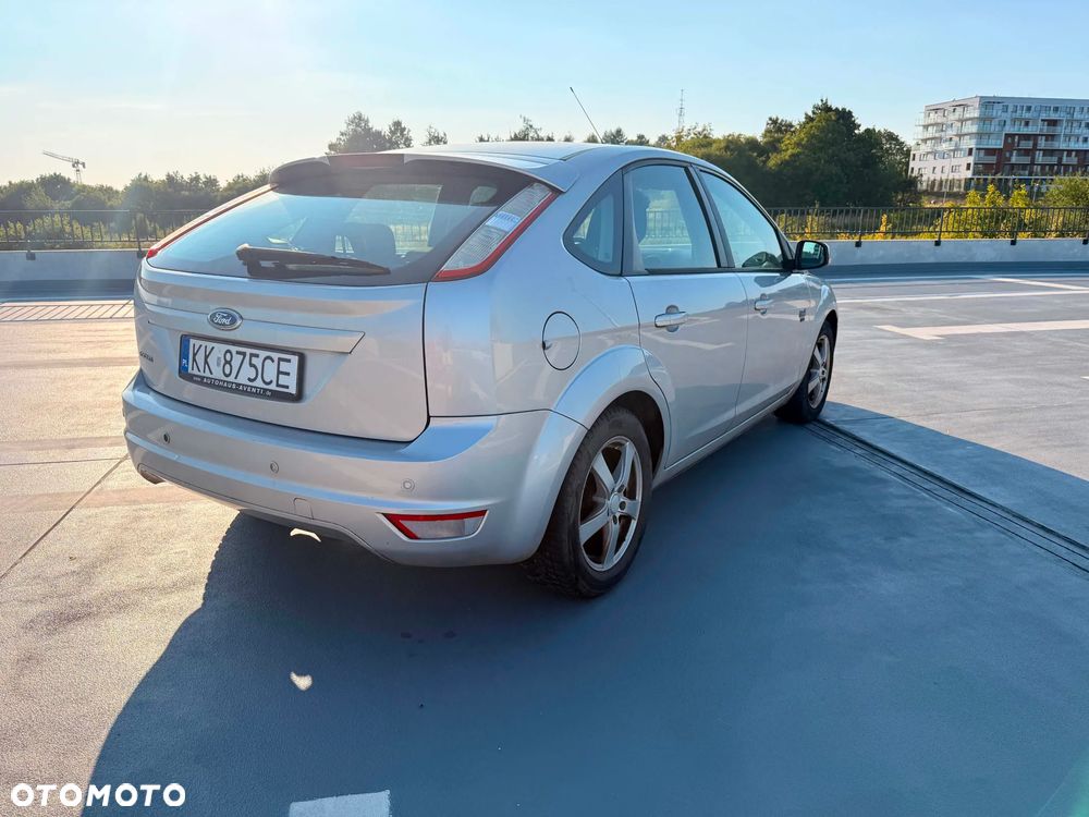 Ford Focus 1.8 Titanium - 3