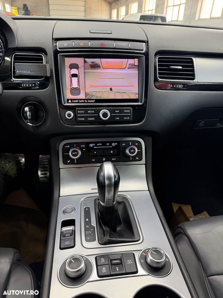 Volkswagen Touareg 3.0 V6 TDI SCR Blue Motion DPF Automatik - 15