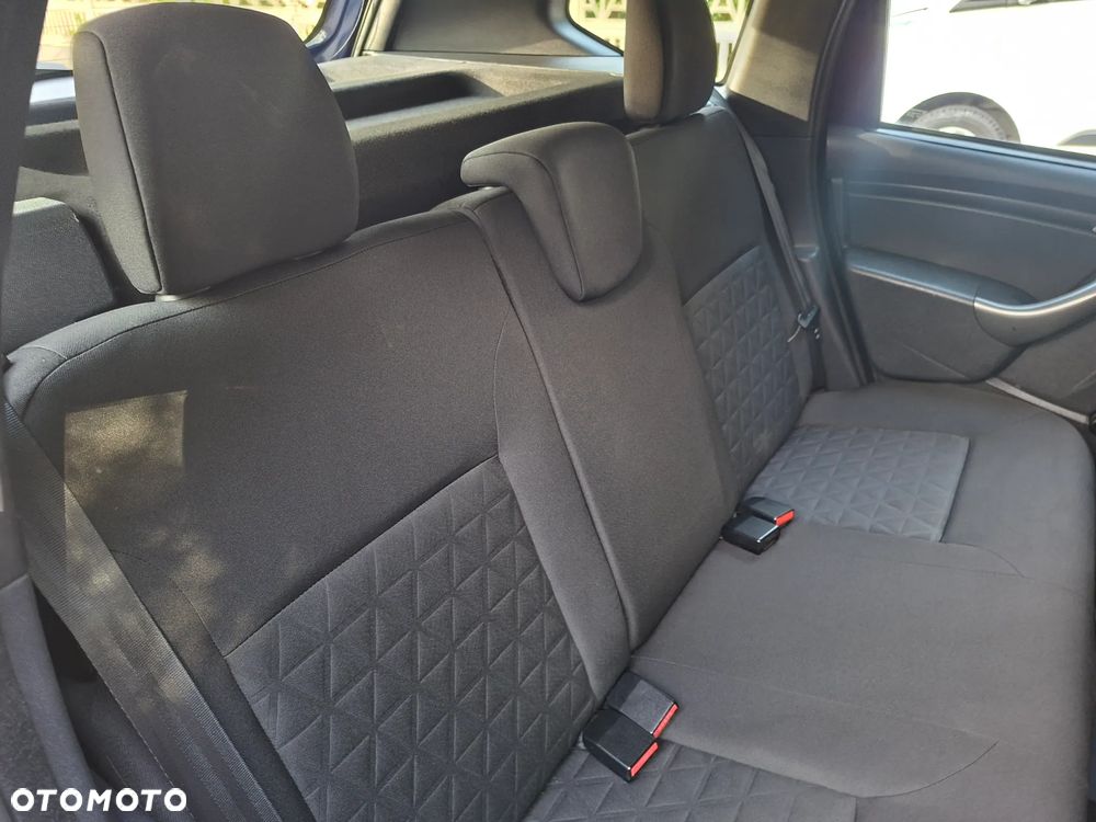 Dacia Duster dCi 110 FAP 4x2 Celebration - 16
