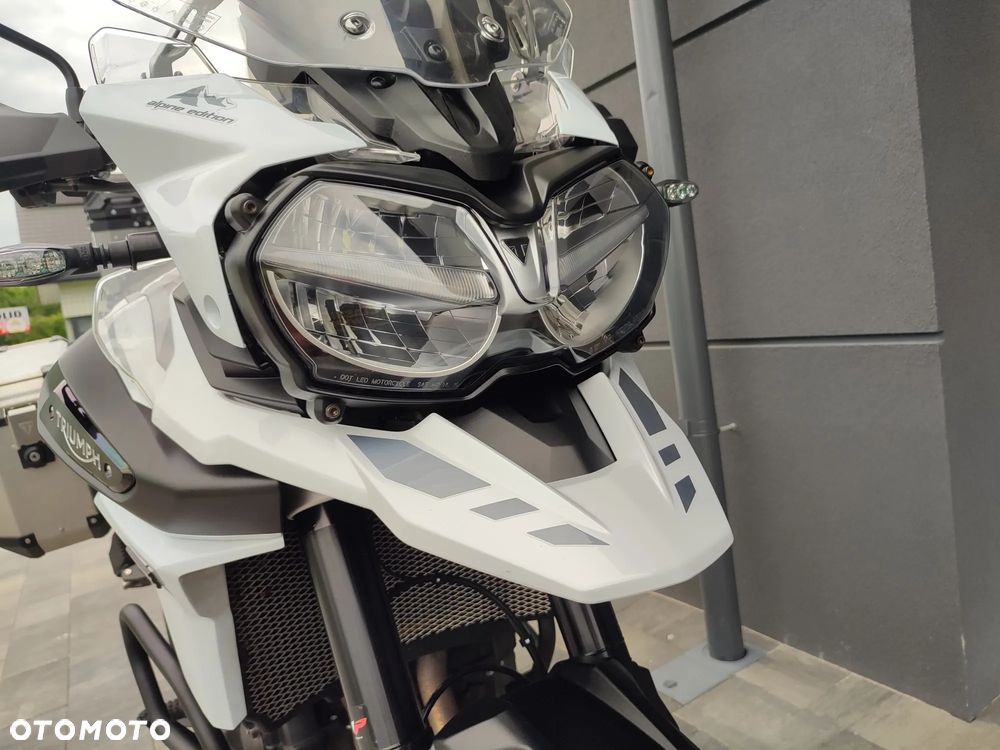Triumph Tiger - 27