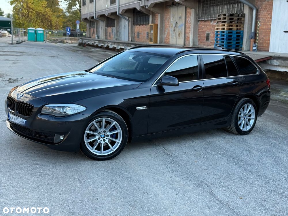 BMW Seria 5 520d - 8