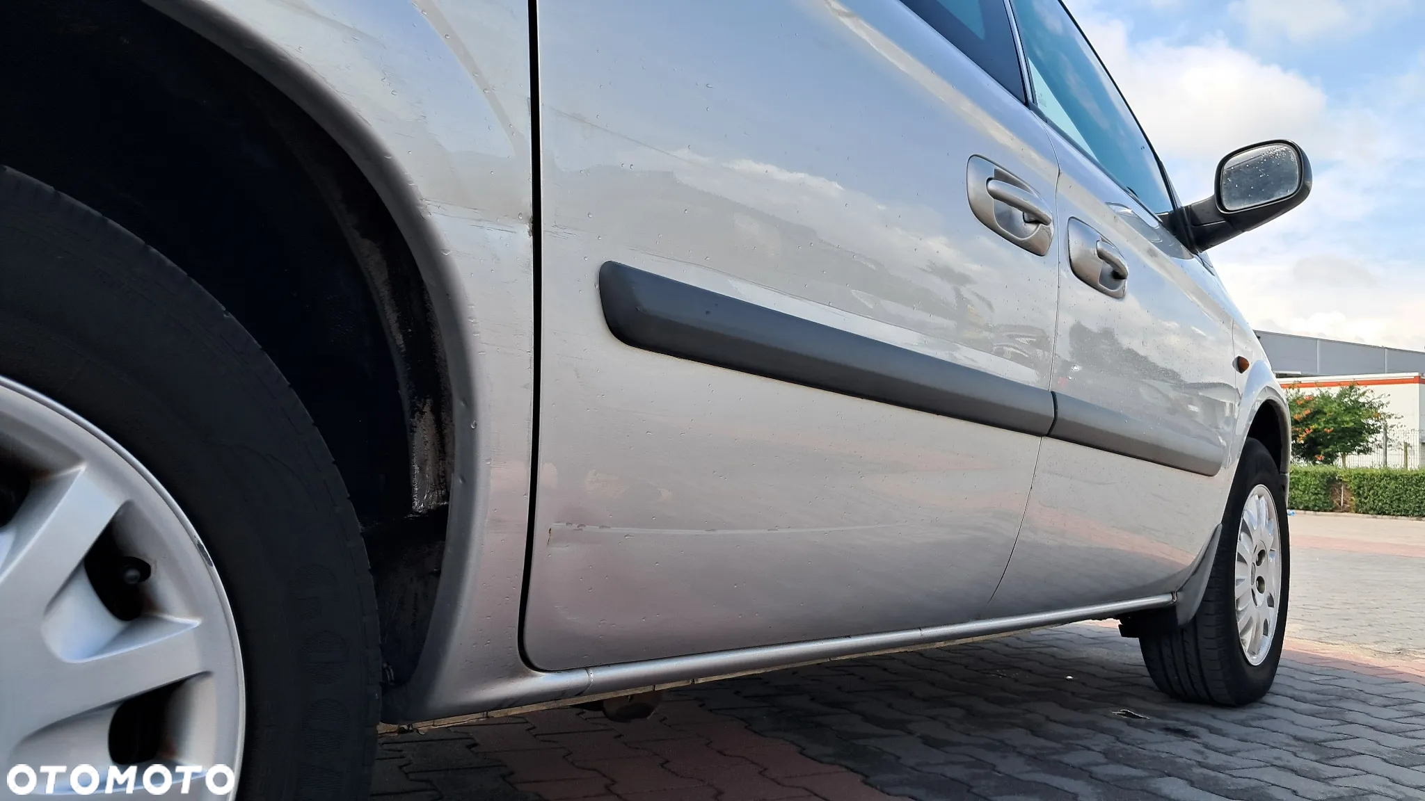 Chrysler Voyager 2.4 SE - 10