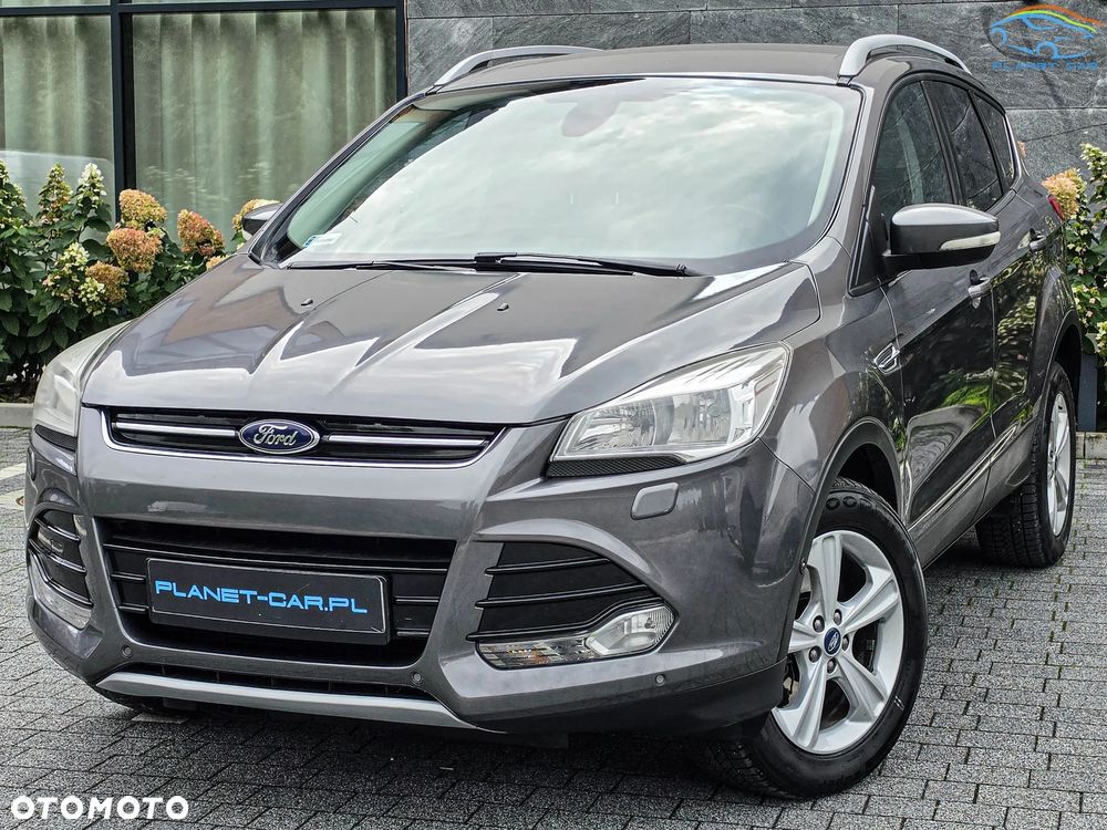 Ford Kuga 2.0 TDCi 2x4 Titanium - 3
