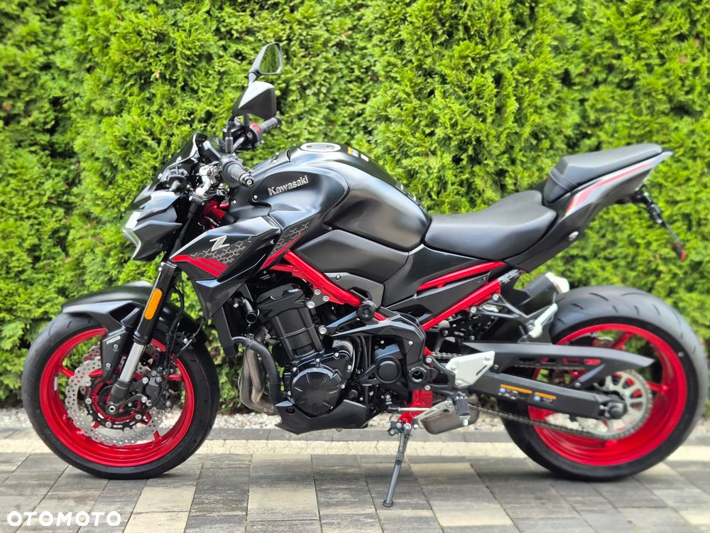 Kawasaki Z 900 - 6